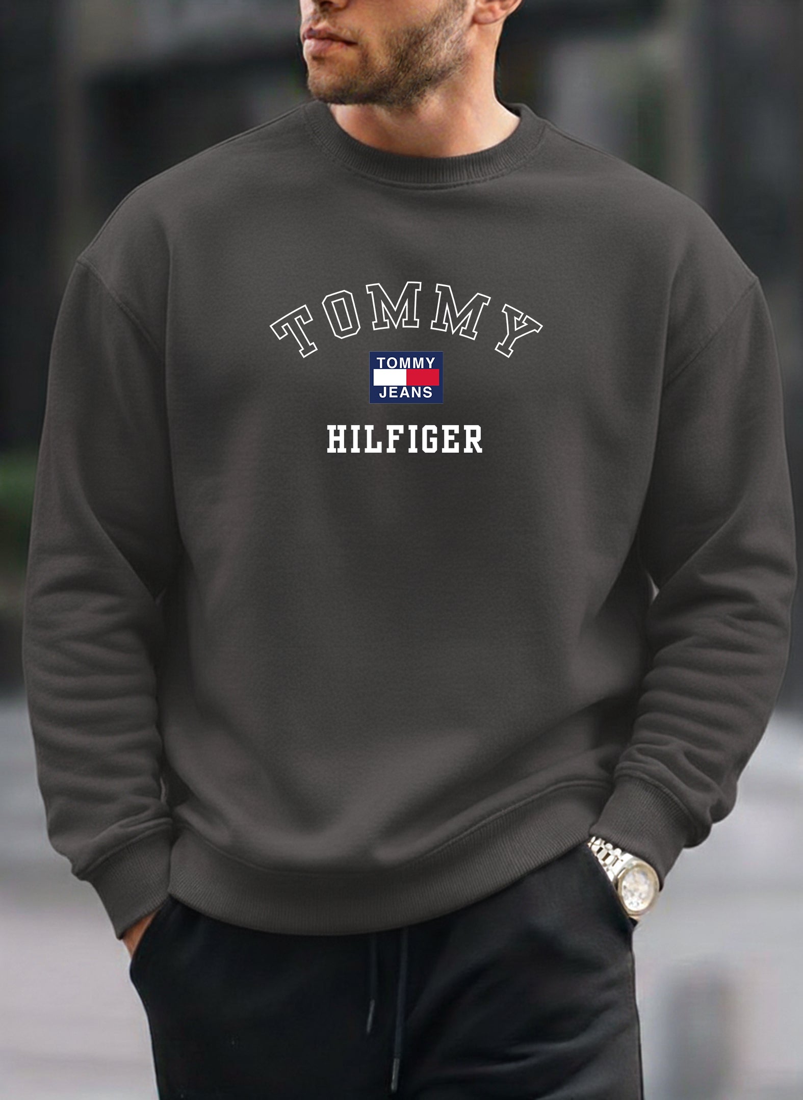New Tommy Hilfiger oversized round sweatshirt