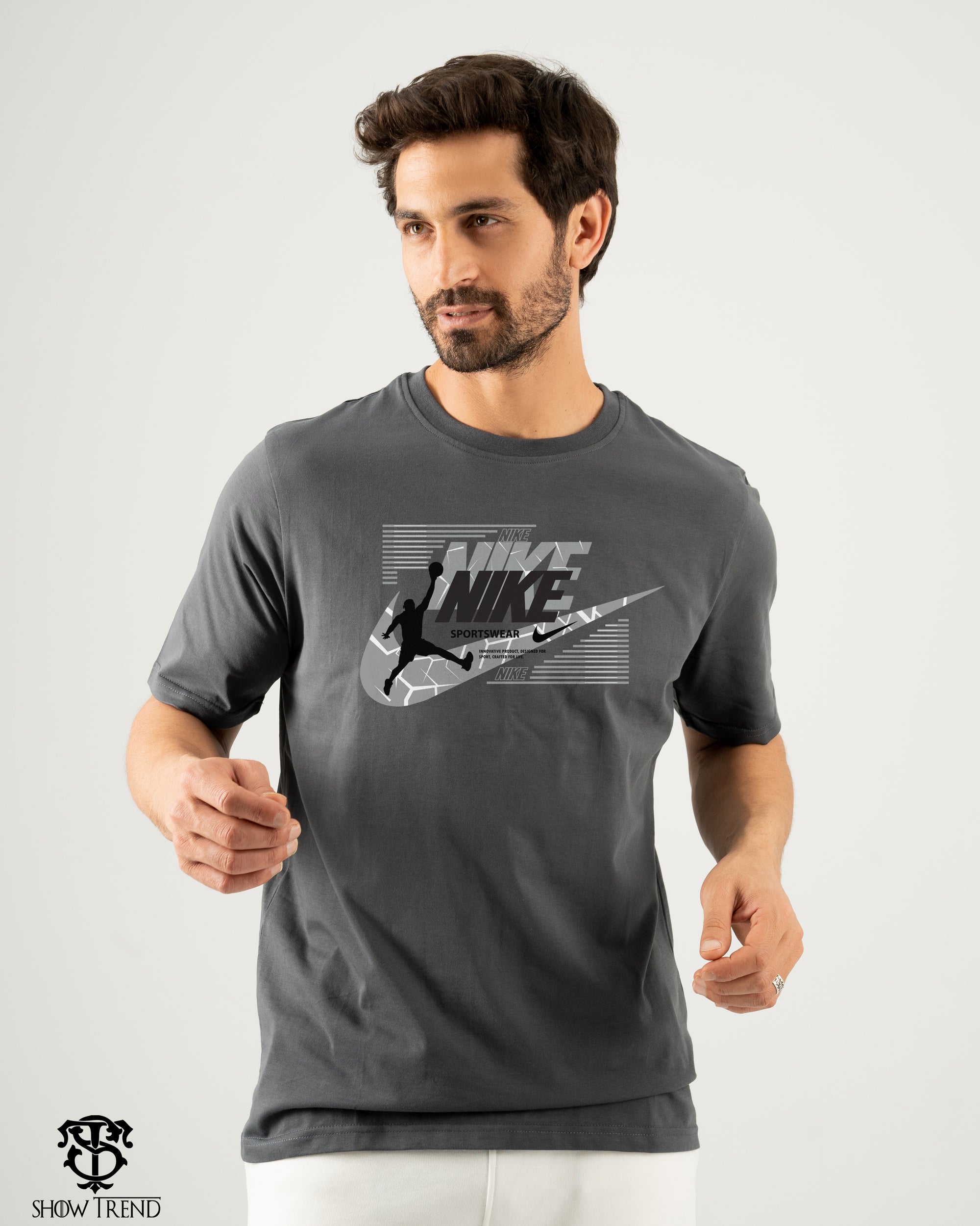 Nike Regular T-shirt